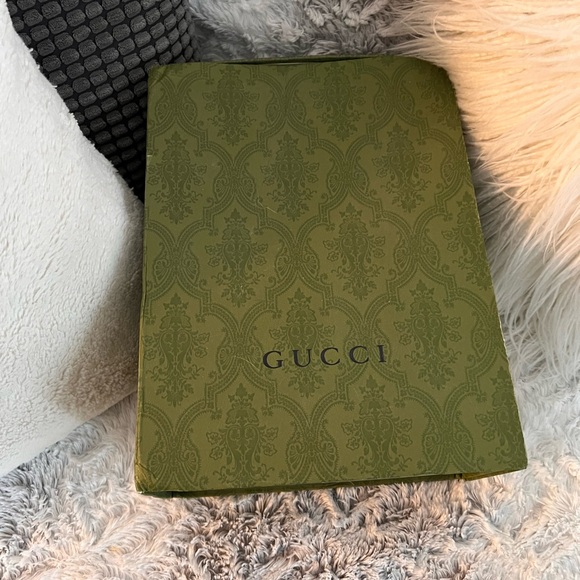 Gucci Black Python-Embossed Shoulder Bag - Picture 4 of 5